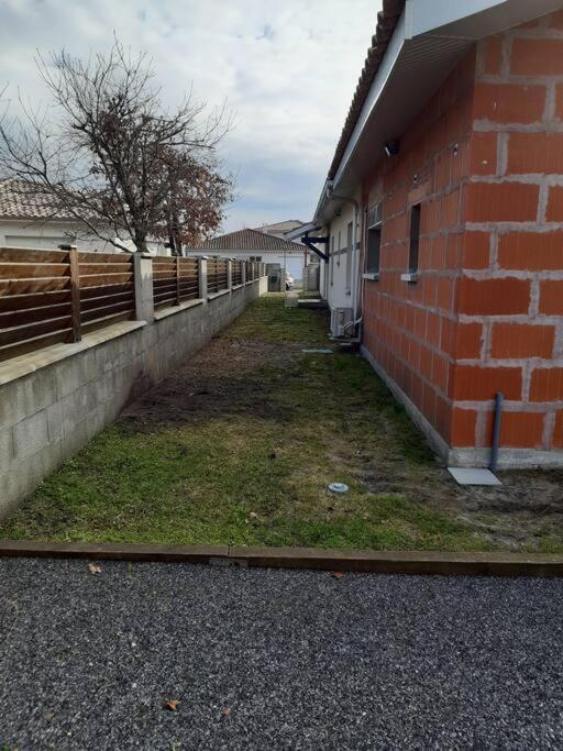 Studio De 35 M2 Parentis-en-Born Dış mekan fotoğraf